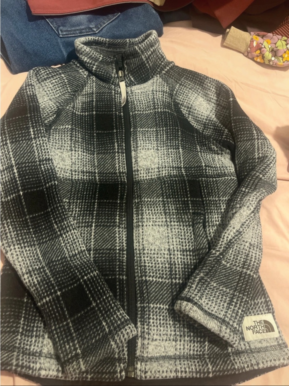 The North Face Kids Black & Gray Plaid Fleece Jacket size 7/8